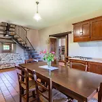 Pet Friendly In With Wifi Holiday home