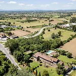 Holiday home Pet Friendly In With Wifi *