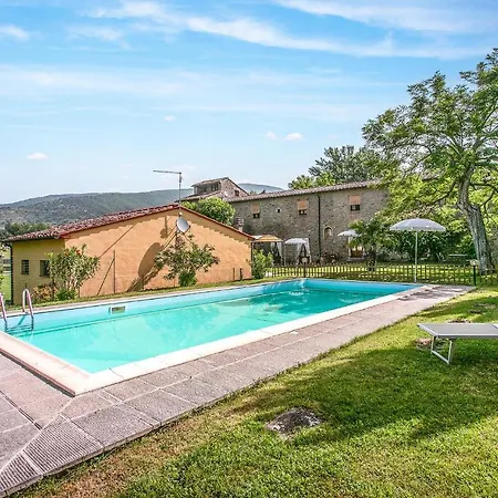 Cozy In With Outdoor Swimming Pool * Cortona