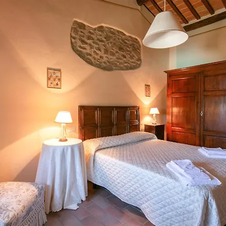 Holiday home Cozy In With Outdoor Swimming Pool Cortona