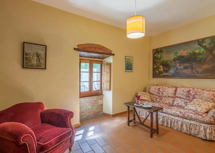 Pet Friendly In With Wifi Holiday home Cortona